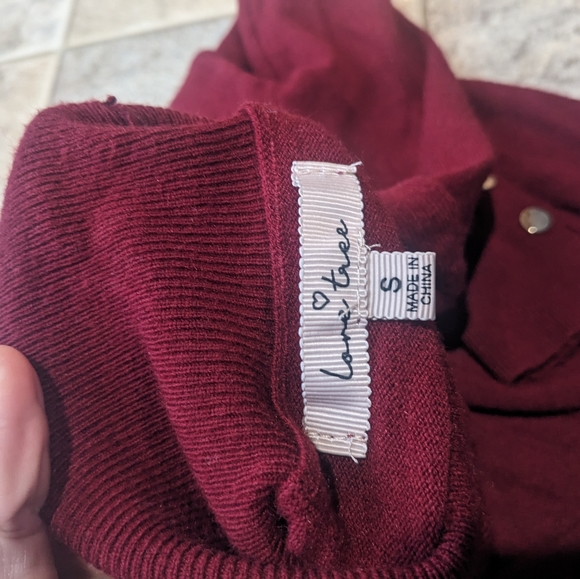 Deep Red Sweater - Picture 3 of 3